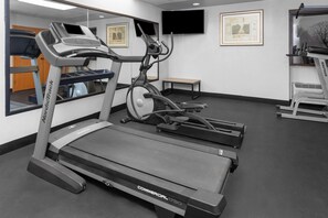 Fitness facility - Baymont by Wyndham Indianapolis South (Indianapolis)