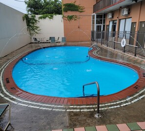 Seasonal outdoor pool, sun loungers