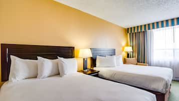 Kamar Standar, 2 Tempat Tidur Queen | Pemandangan dari kamar