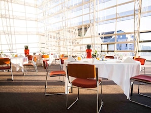 Lunch and dinner served, French cuisine
