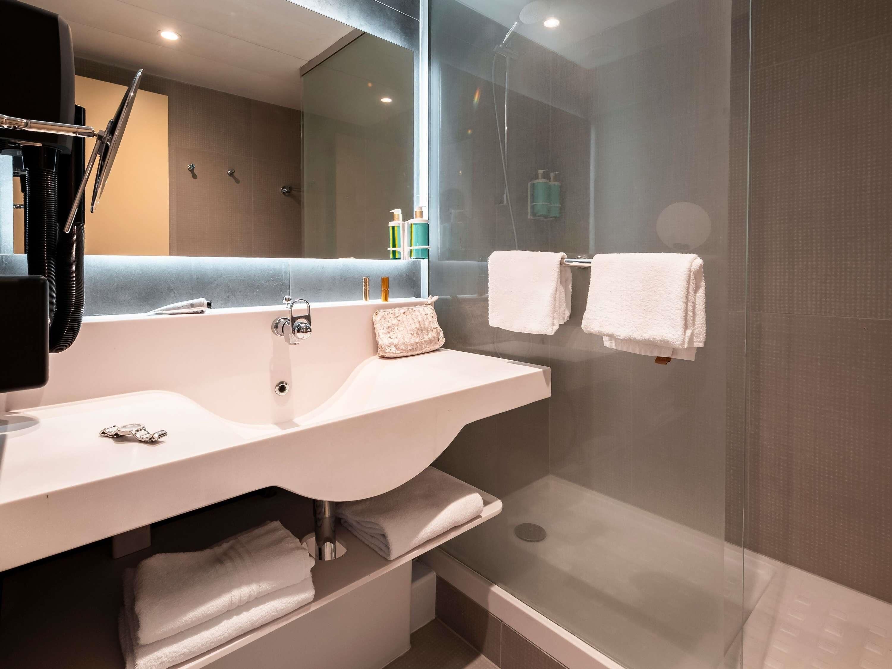 Minibar, in-room safe, desk, blackout curtains