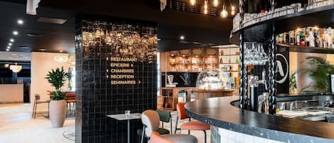 Bar (en la propiedad)