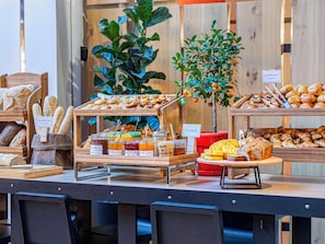Daily buffet breakfast for a fee