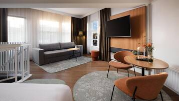 Een minibar, een kluis op de kamer, verduisterende gordijnen