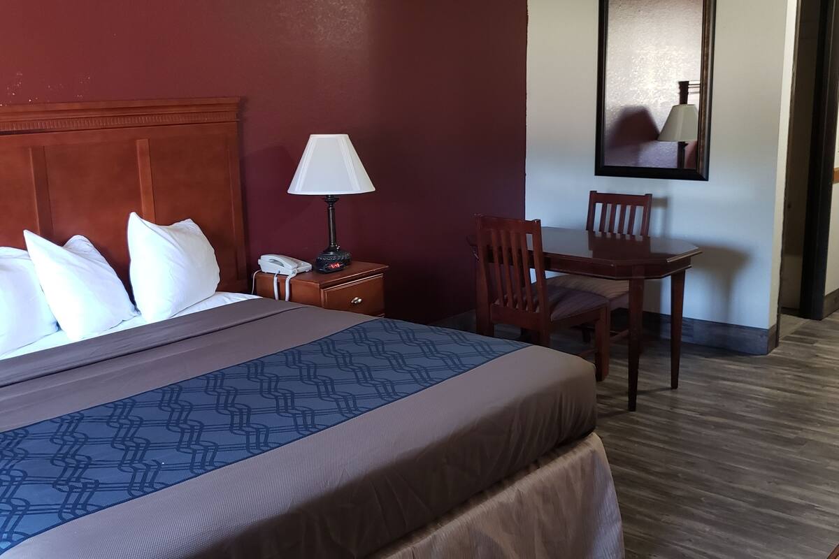 desk, blackout curtains, iron/ironing board, free wifi