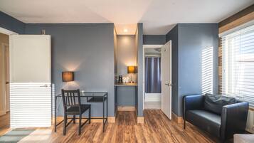 Familiesuite - flere soveværelser | Premium-sengetøj, strygejern/strygebræt, gratis Wi-Fi, sengetøj