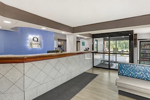 Lobby - Quality Inn Clinton - Laurens I-26 (Clinton)