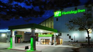 Exterior - Holiday Inn Guelph Hotel and Conference Centre, an IHG Hotel (Guelph)