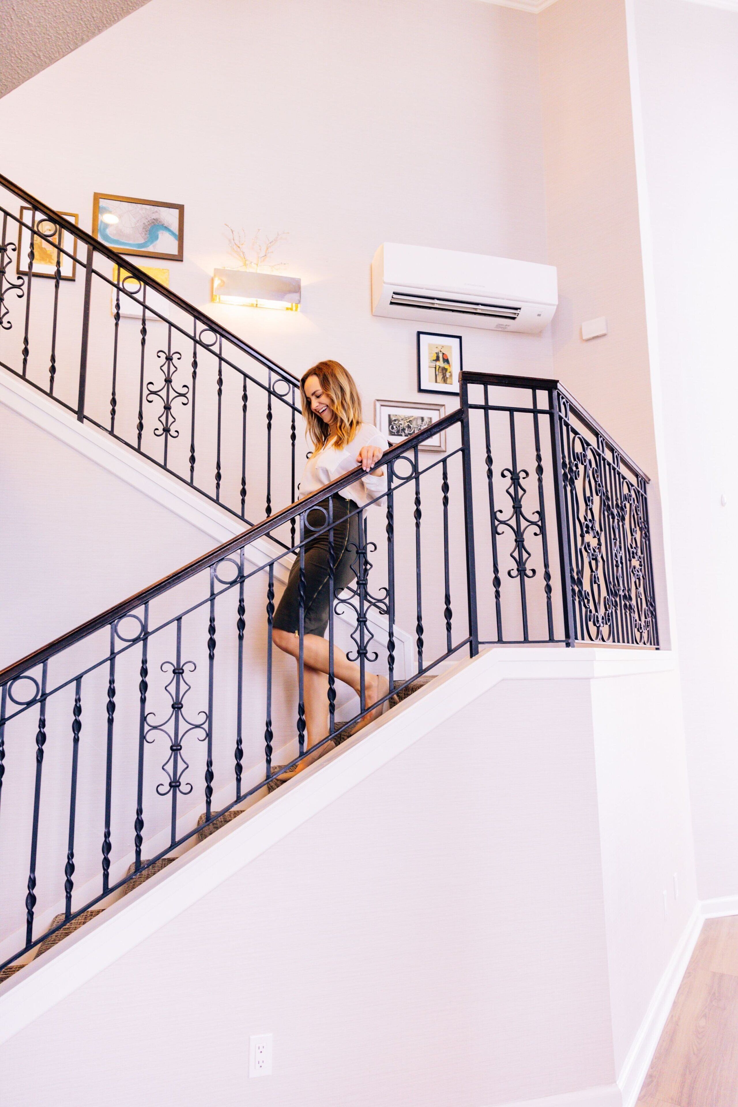 suite, 2 bedrooms, non smoking, city view (corner) | in-room safe, desk, iron/ironing board, free cots/infant beds