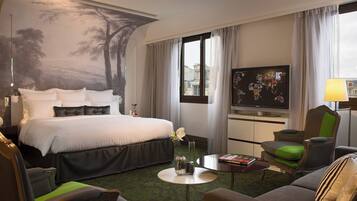 Premium bedding, minibar, in-room safe, desk