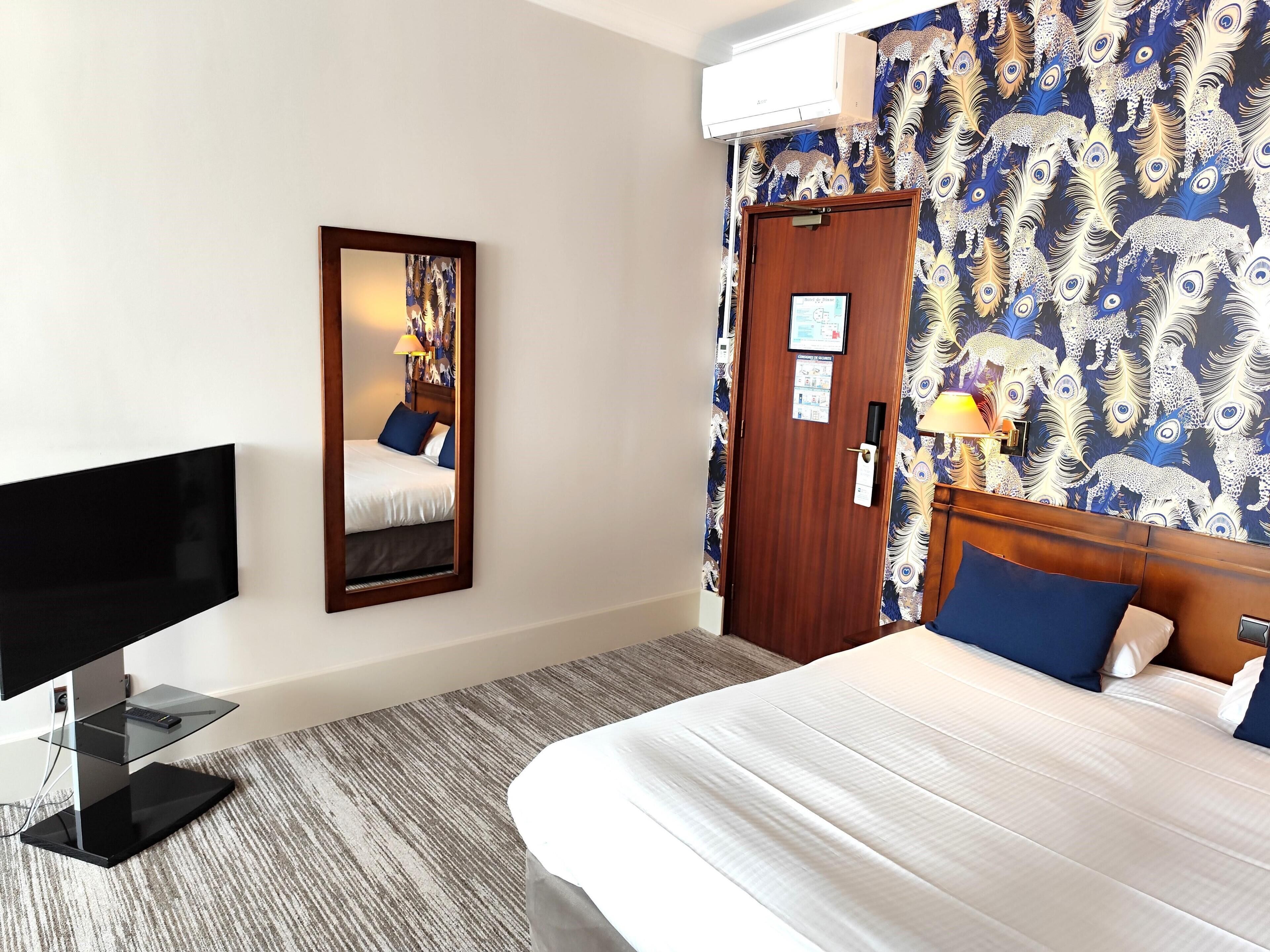 Executive Room, 1 Double Bed, Non Smoking (Larger Room) | Premium bedding, in-room safe, individually decorated