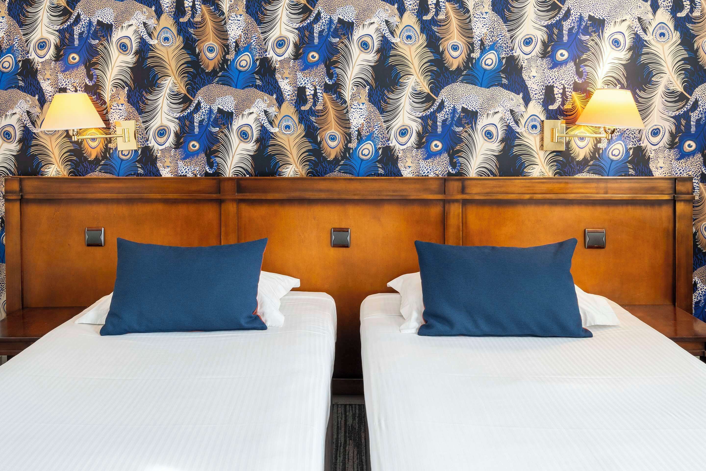 standard room, 2 single beds, non smoking | premium bedding, in-room safe, individually decorated