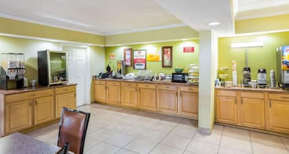 Econo Lodge Huntington - Barboursville University Area