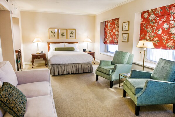 Classic Room, 1 Queen Bed - Accessible