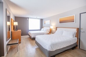 1 bedroom, premium bedding, pillowtop beds, in-room safe - Holiday Inn St Louis SW - Route 66 by IHG (St. Louis)