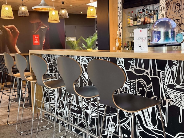 Bar (on property) - ibis Nimes Ouest (Nîmes)