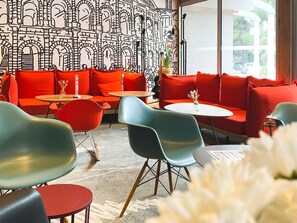 Bar (on property) - ibis Nimes Ouest (Nîmes)