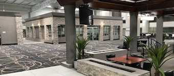 Holiday Inn Chicago North Shore by IHG