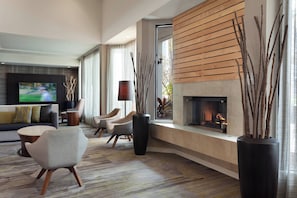 Lobby-Lounge