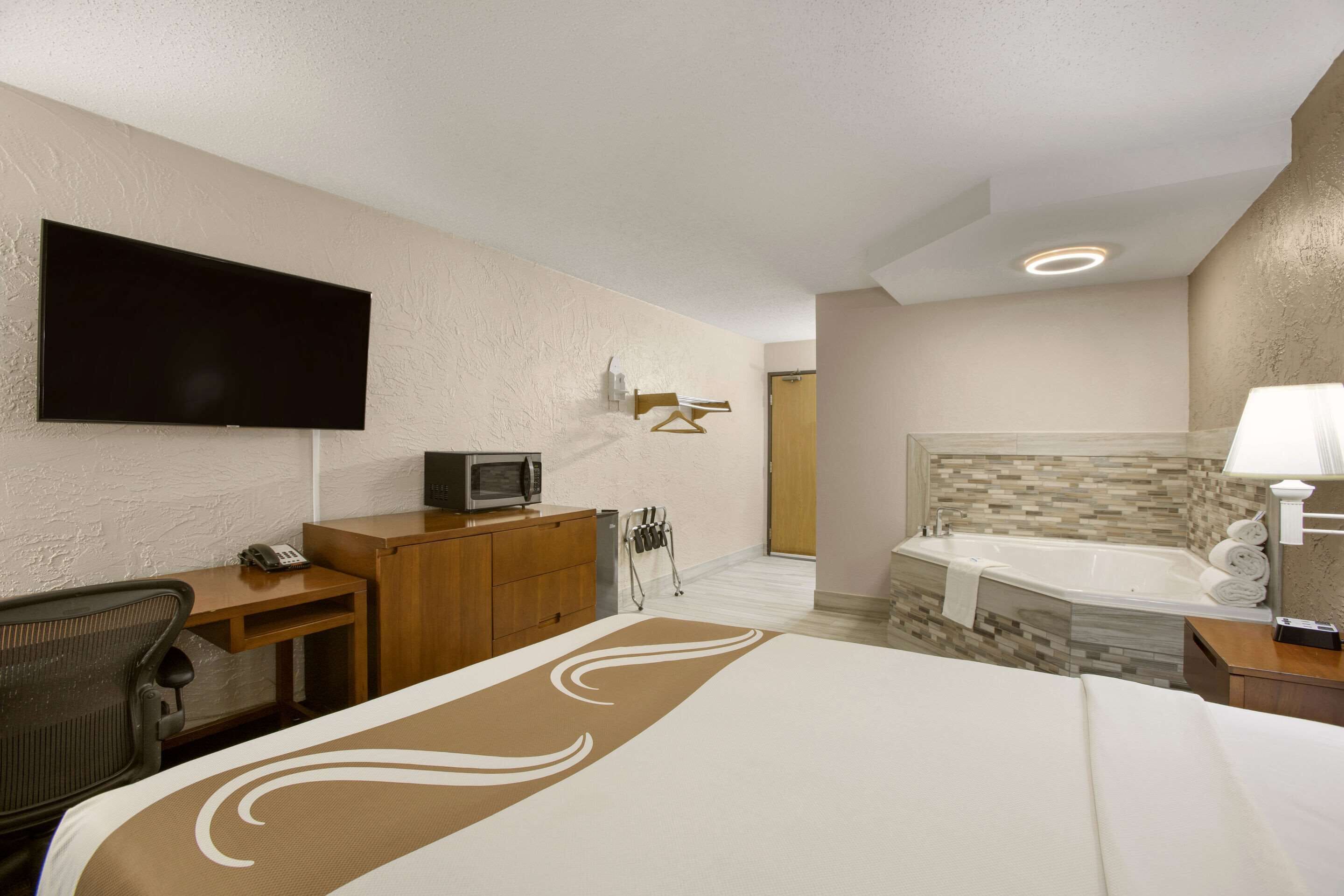 Foto - Rodeway Inn & Suites Grand Rapids Southeast