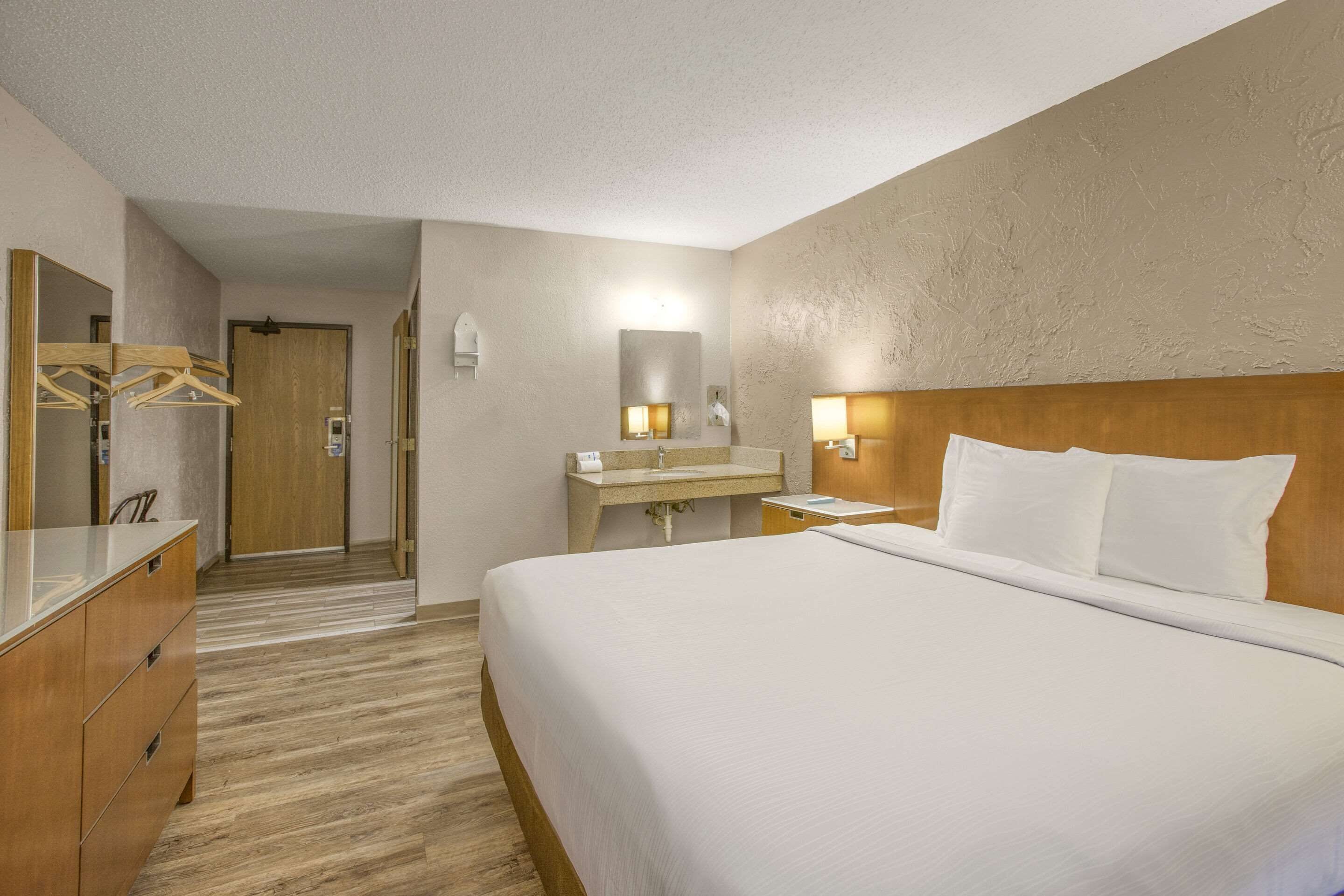 Foto - Rodeway Inn & Suites Grand Rapids Southeast