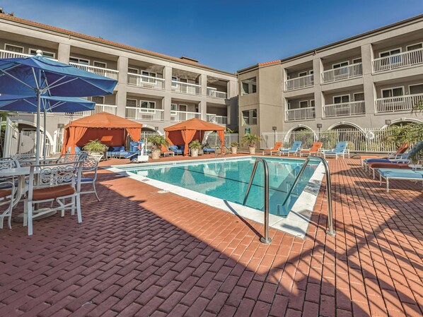 Outdoor pool, free cabanas