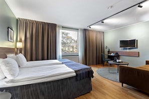 Familienzimmer, 2 Einzelbetten, Nichtraucher (with Sofabed)