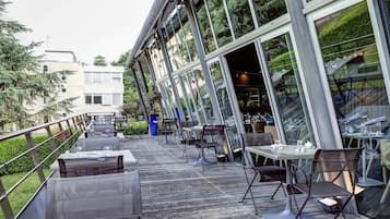 Bar (på overnattingsstedet)