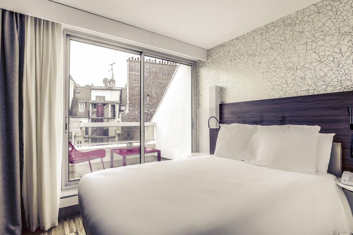 Ropa de cama de alta calidad y minibar
