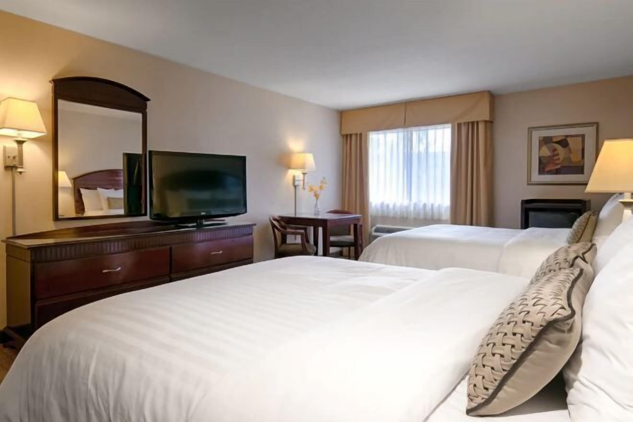 In-room safe, desk, laptop workspace, blackout curtains