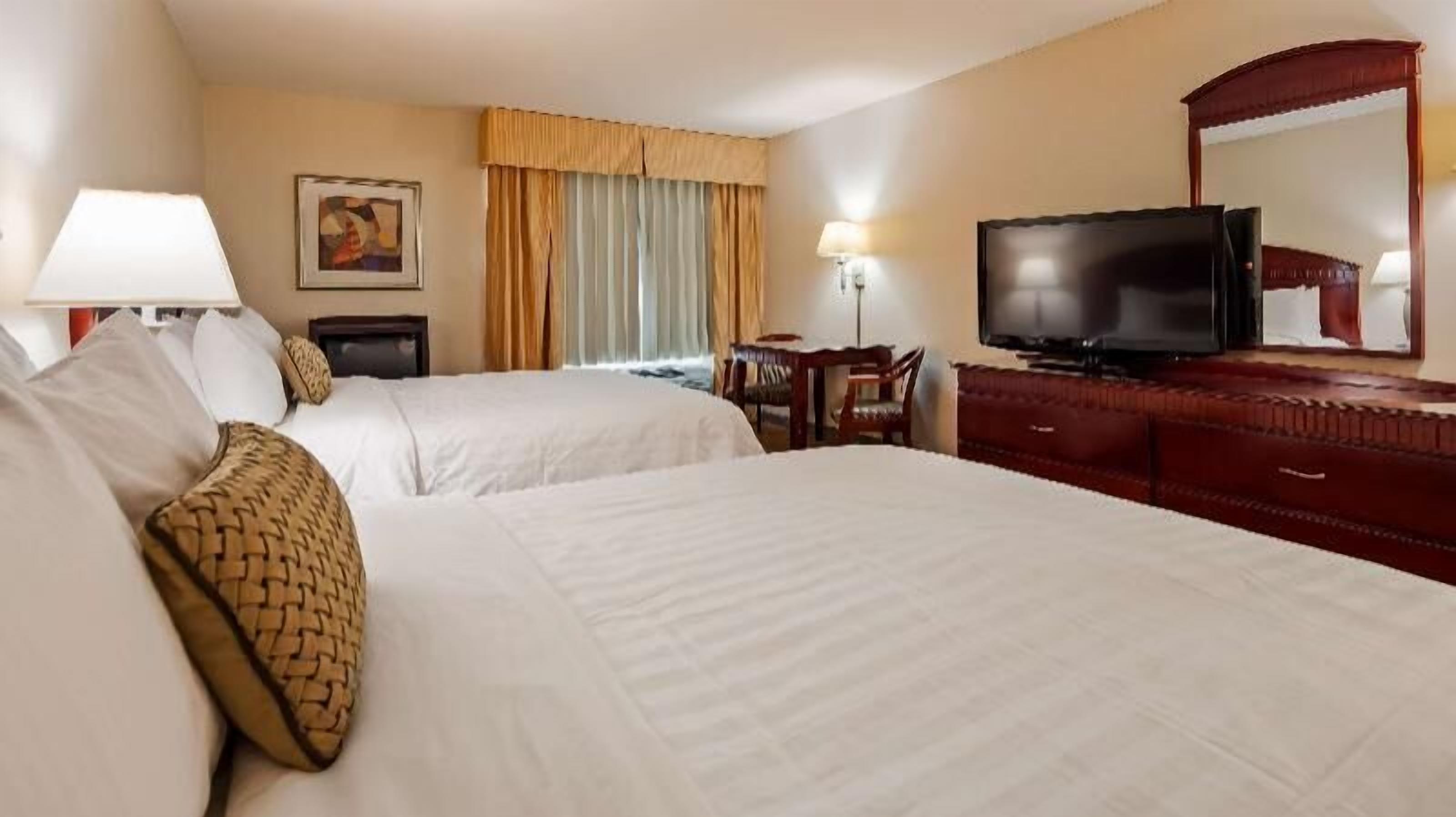 In-room safe, desk, laptop workspace, blackout curtains