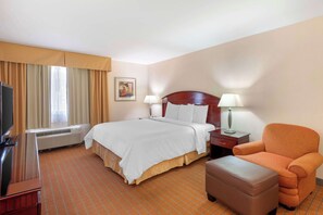 Standard Room, 1 King Bed, Non Smoking, Refrigerator & Microwave