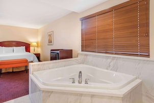 In-room safe, desk, laptop workspace, blackout drapes
