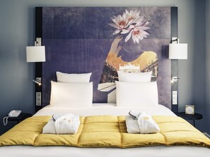 Privilege, Room, 1 King Bed with Sofa bed