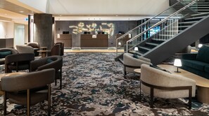 Lobby sitting area - Crowne Plaza Auckland by IHG (Auckland)