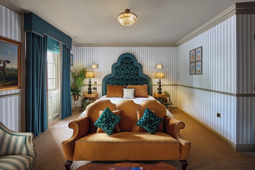 Brownsover Hall Hotel 