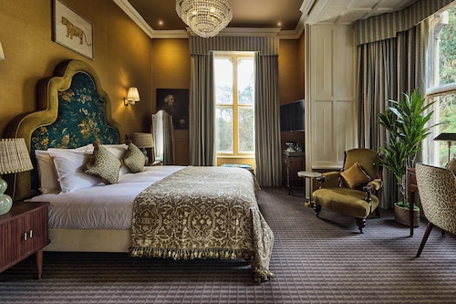 Brownsover Hall Hotel 