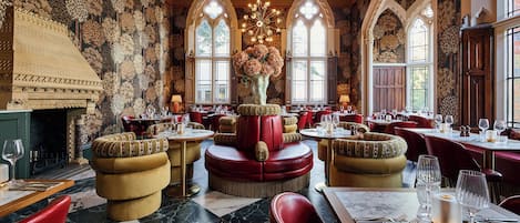 Se sirven desayunos, almuerzos y cenas