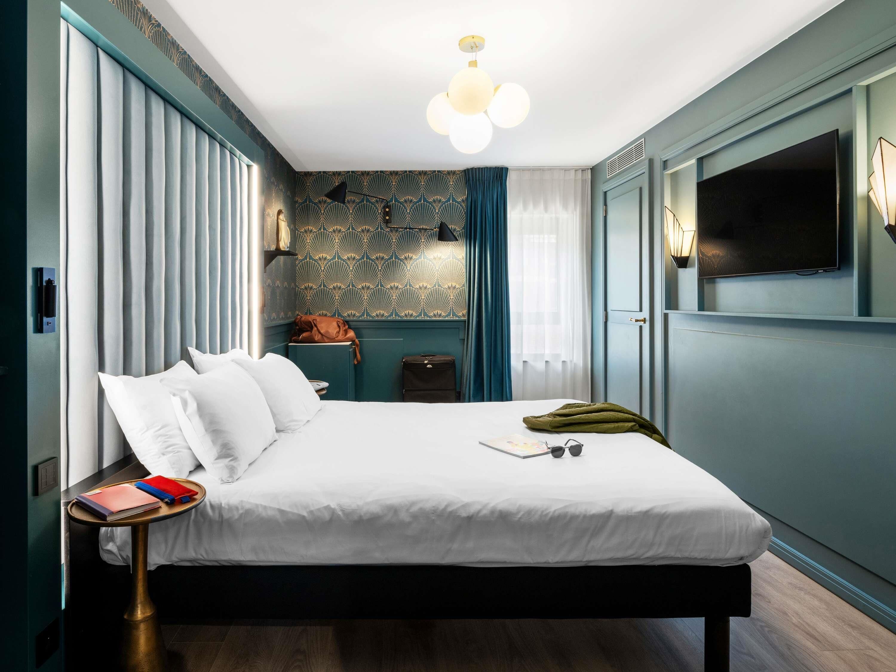 Chambre supérieure, 1 lit double | Literie de qualité, bureau, accès au Wi-Fi (inclus), literie fournie