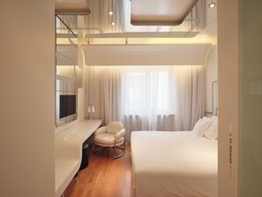 Design Double Room | Premium bedding, minibar, in-room safe, desk - Aurora (Merano)