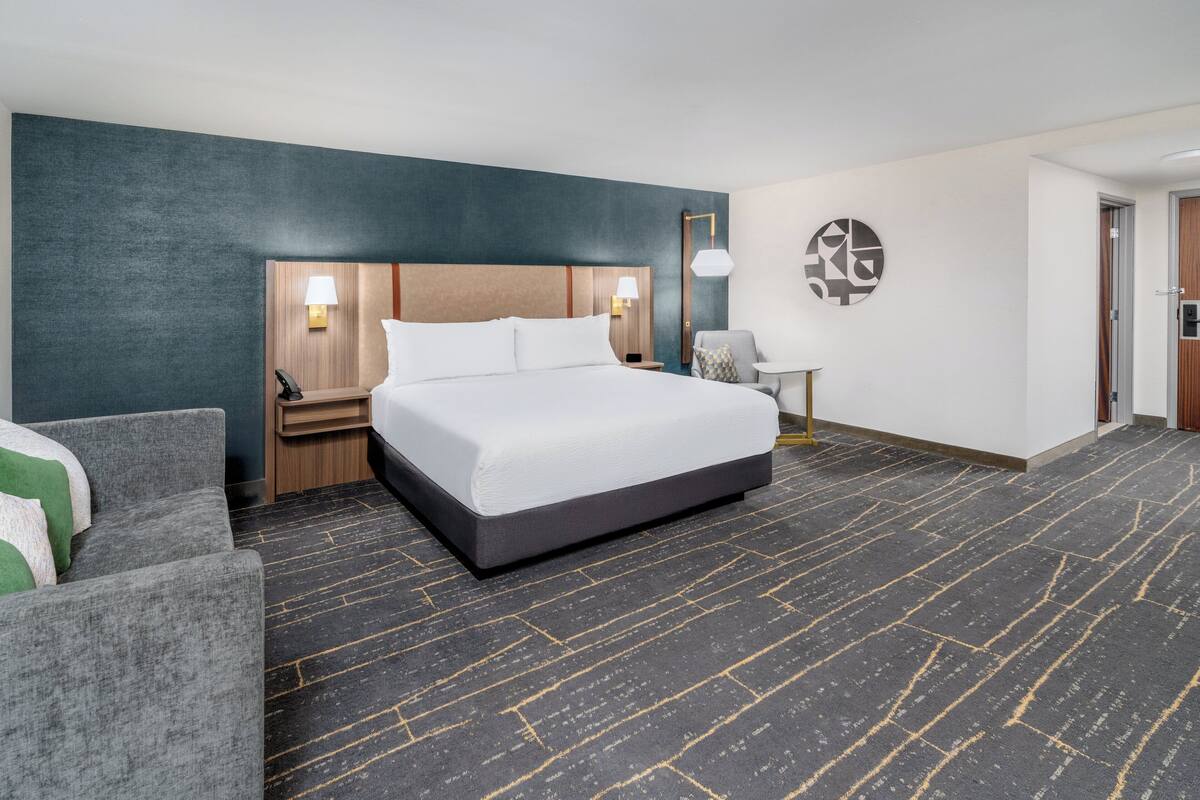Suite, 1 Bedroom (King)