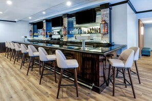 Bar (on property) - Holiday Inn Frisco by IHG (Frisco)