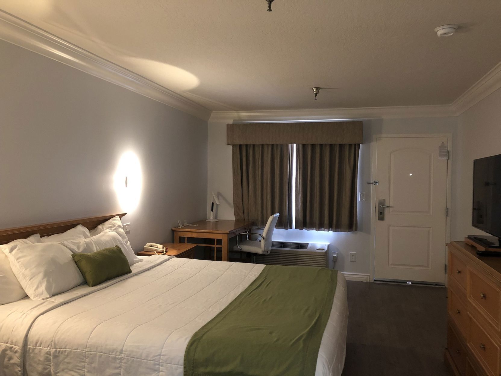 In-room safe, desk, laptop workspace, iron/ironing board