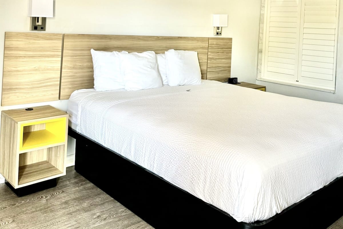 Deluxe-Zimmer, 1 King-Bett, Nichtraucher