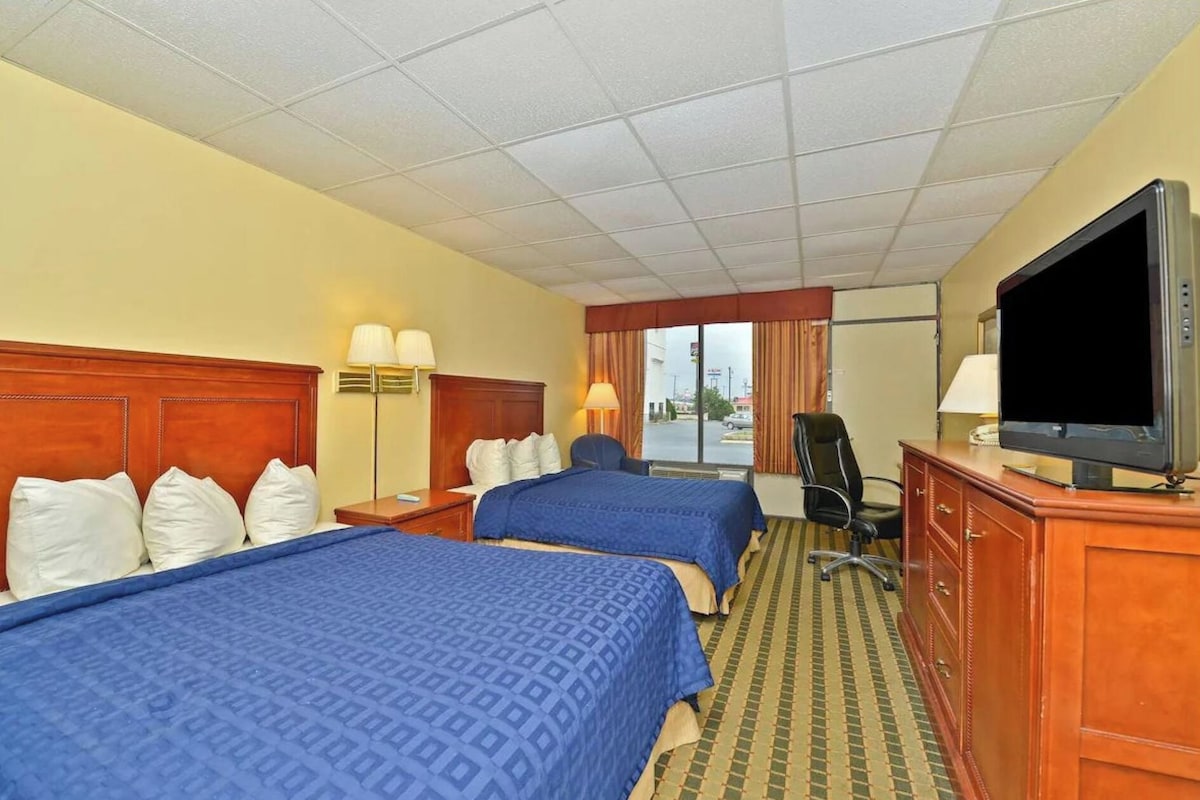 Desk, blackout drapes, WiFi (free), alarm clocks