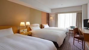 ห้องทวิน, ปลอดบุหรี่ (Standard Fl Large, Main) | เครื่องนอนป้องกันสารก่อภูมิแพ้, ผ้านวมขนเป็ด, พื้นที่ทำงานแบบใช้แล็ปท็อป