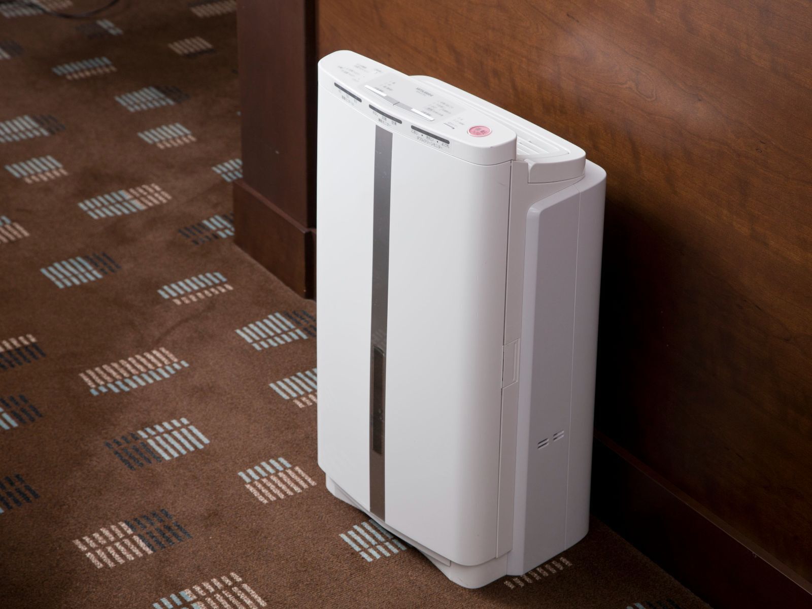 1 bedroom, down duvets, laptop workspace, blackout curtains