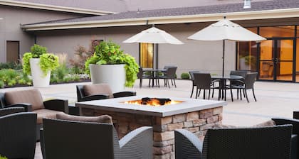 DoubleTree by Hilton Collinsville - St. Louis