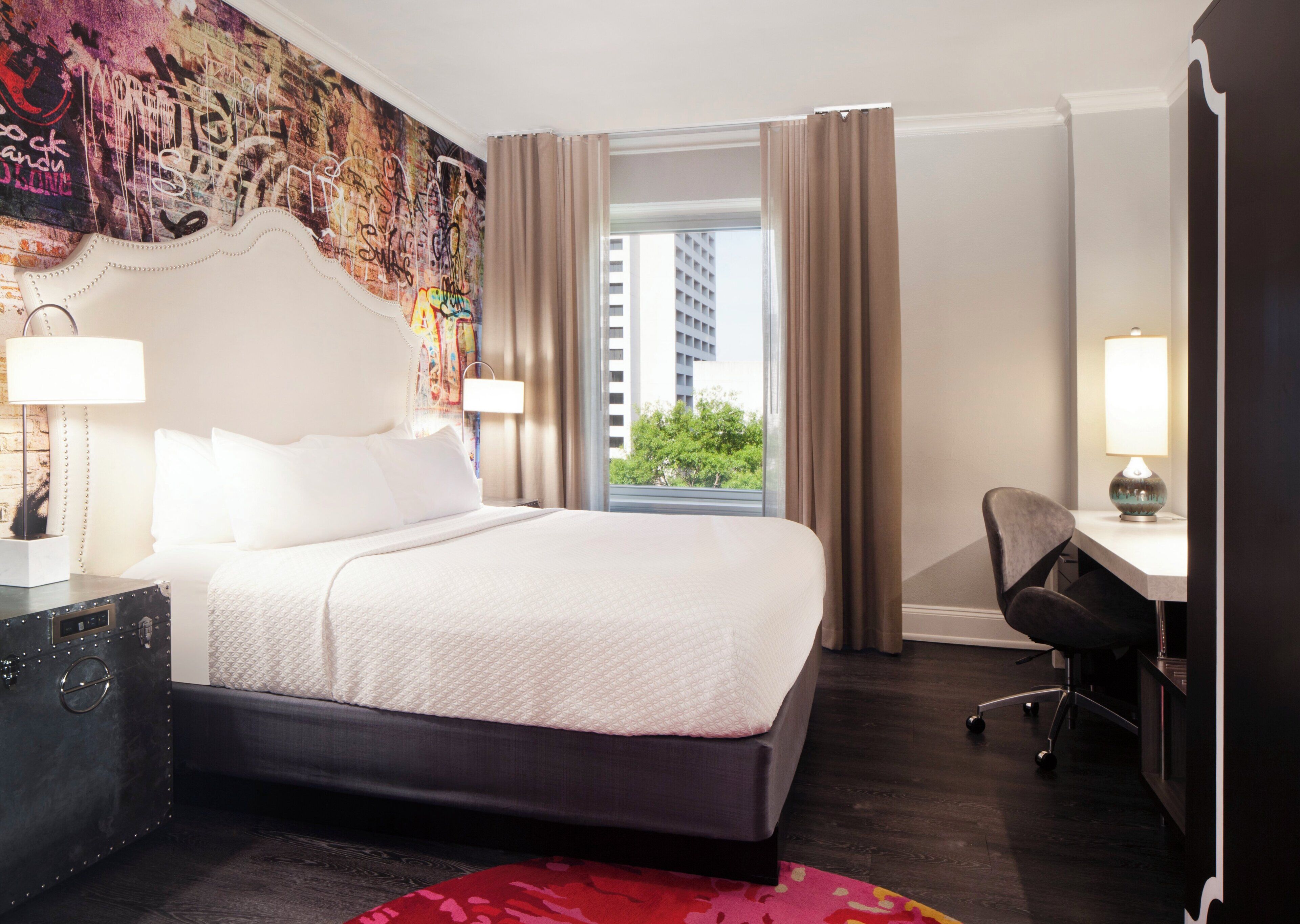 In-room safe, desk, iron/ironing board, free WiFi