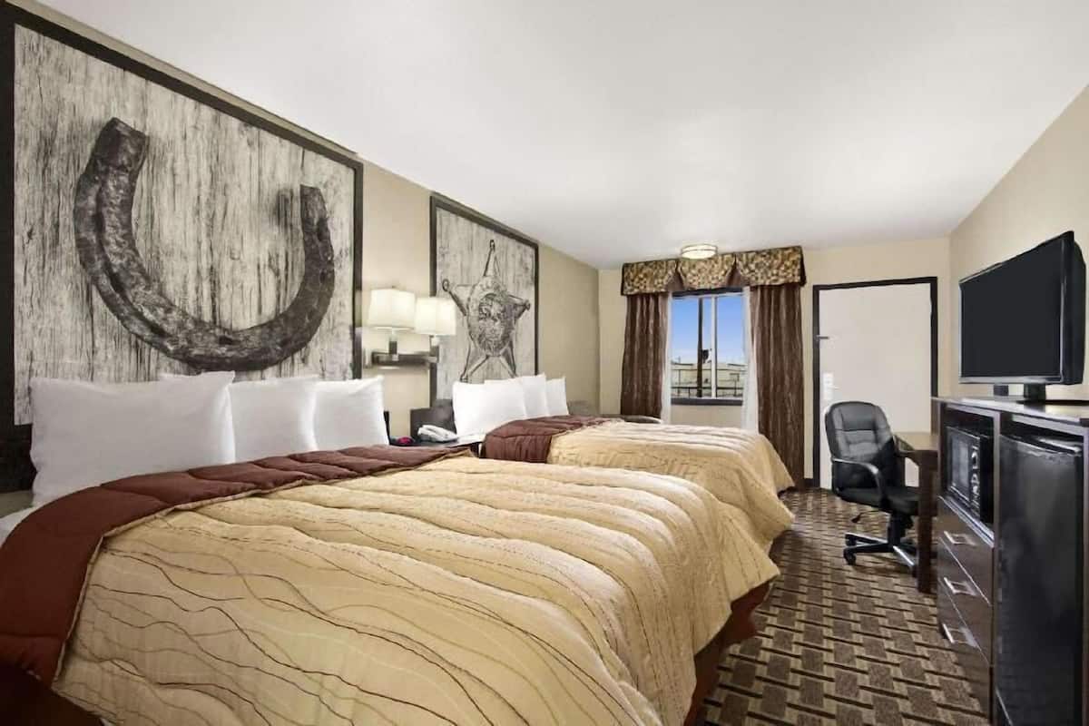 Desk, iron/ironing board, free WiFi, bed sheets